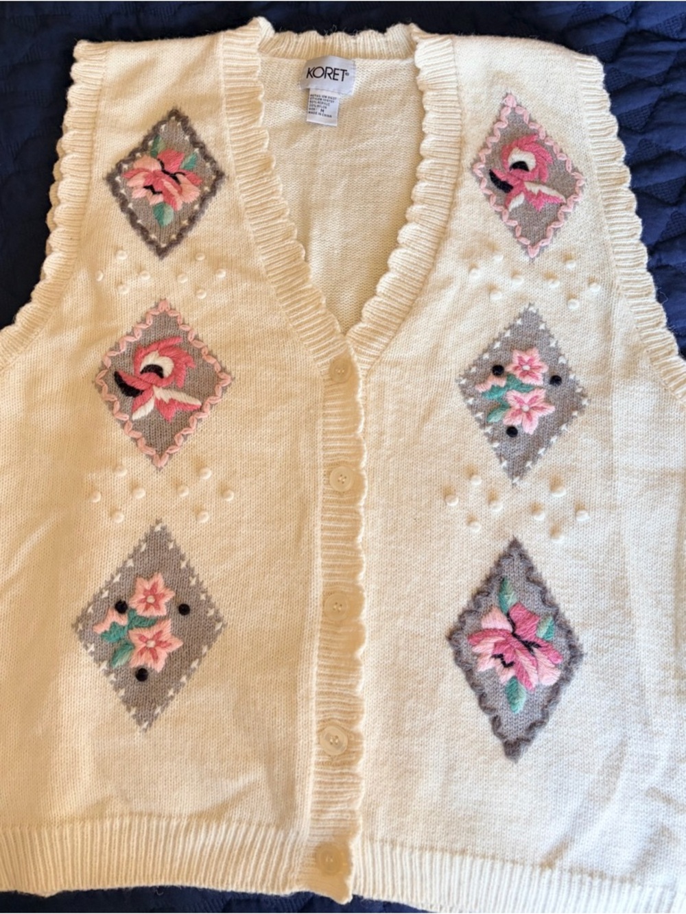 Koret Cream Knit Button-Front Vest with Pink Floral Diamonds